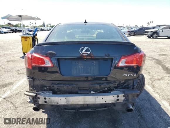 2012 Lexus IS 250 z VIN JTHBF5C28C5157881, wystawiony jako Copart lot #70931745 z przebiegiem 226 088 mil mil oraz Szkoda całkowita • Salvage title. Historia ofert i sprzedaży dostępna na DreamBid. Obrazek 6.