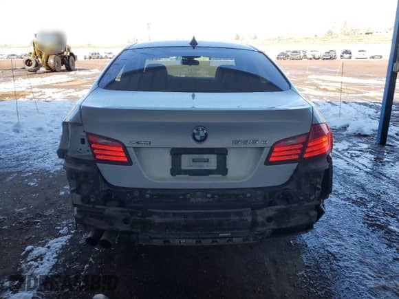 2015 BMW 5 Series 535d xDrive z VIN WBAFV3C50FD686494, wystawiony jako Copart lot #45601615 z przebiegiem 128 181 mil mil oraz Szkoda całkowita • Salvage title. Historia ofert i sprzedaży dostępna na DreamBid. Obrazek 6.
