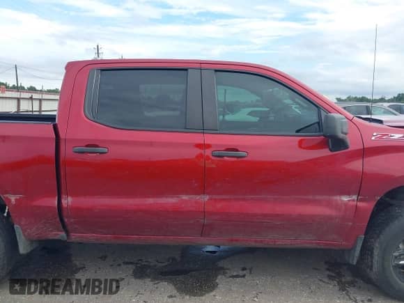 2021 Chevrolet Silverado 1500 Custom Trail Boss with VIN 1GCPYCEF8MZ266566, listed as a IAAI auction lot 42639628 with 102,975 mi miles and . Bid and sale history available at DreamBid. Image 13.