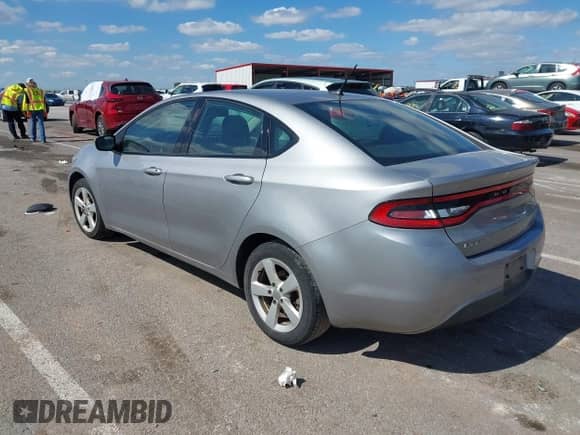 2015 Dodge Dart SXT with VIN 1C3CDFBB5FD265229, listed as a IAAI auction lot 43306149 with 165,461 mi miles and . Bid and sale history available at DreamBid. Image 3.