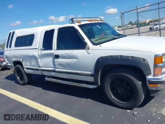2000 Chevrolet Silverado 2500 с VIN 1GCGC29J4YF429311, выставлен на аукционе IAAI как лот 43014830 с пробегом 196 712 миль миль и . История ставок и продаж доступна на DreamBid. Изображение 6.
