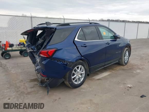 2022 Chevrolet Equinox LT with VIN 3GNAXKEV9NL297044, listed as a IAAI auction lot 41705155 with Not provided miles and . Bid and sale history available at DreamBid. Image 4.