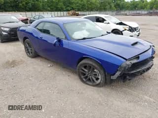 2021 Dodge Challenger GT z VIN 2C3CDZKGXMH567287, wystawiony jako IAAI lot #42492095 z przebiegiem 46 082 mil mil oraz . Historia ofert i sprzedaży dostępna na DreamBid. Obrazek 1.