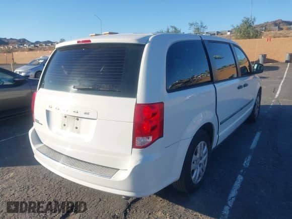 2015 Dodge Grand Caravan American Value с VIN 2C4RDGBG1FR518891, выставлен на аукционе IAAI как лот 43540362 с пробегом 131 754 миль миль и . История ставок и продаж доступна на DreamBid. Изображение 4.