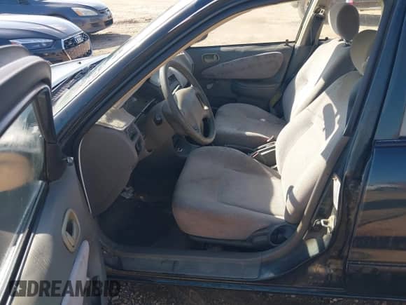 1998 Chevrolet Prizm Lsi z VIN 1Y1SK5281WZ425892, wystawiony jako IAAI lot #42250732 z przebiegiem Nie podano mil oraz . Historia ofert i sprzedaży dostępna na DreamBid. Obrazek 5.