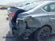 2017 Nissan Sentra SR с VIN 3N1AB7AP0HY401300, выставлен на аукционе IAAI как лот 42149122 с пробегом 100 376 миль миль и . История ставок и продаж доступна на DreamBid. Изображение 6.