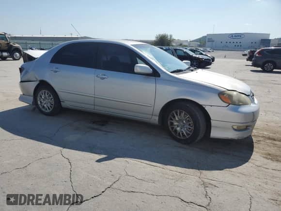 2005 Toyota Corolla S с VIN 1NXBR32E15Z381698, выставлен на аукционе Copart как лот 85196465 с пробегом 299 999 миль миль и Списание • Salvage title. История ставок и продаж доступна на DreamBid. Изображение 4.