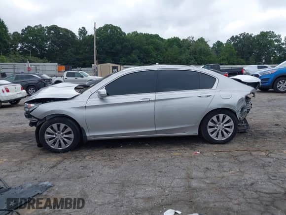 2014 Honda Accord EX-L with VIN 1HGCR2F80EA175895, listed as a IAAI auction lot 42935902 with 89,085 mi miles and . Bid and sale history available at DreamBid. Image 15.