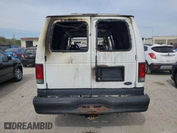 2008 Ford Econoline Cargo Commercial with VIN 1FTSS34L28DB10626, listed as a Copart auction lot 76492244 with Not provided miles and Non repairable. Bid and sale history available at DreamBid. Image 6.