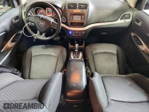 2017 Dodge Journey SXT with VIN 3C4PDDBGXHT512819, listed as a Copart auction lot 82601535 with 109,243 mi miles and Clean title. Bid and sale history available at DreamBid. Image 8.
