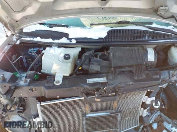 2005 Chevrolet Express Cargo Y3H Paratransit с VIN 1GCGG25U351197491, выставлен на аукционе IAAI как лот 41282444 с пробегом 174 771 миль миль и . История ставок и продаж доступна на DreamBid. Изображение 10.