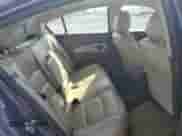 2014 Chevrolet Cruze 2LT z VIN 1G1PE5SB8E7320797, wystawiony jako Copart lot #80070785 z przebiegiem 188 508 mil mil oraz Czysty tytuł • Clean title. Historia ofert i sprzedaży dostępna na DreamBid. Obrazek 10.