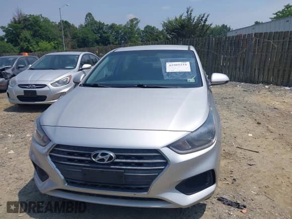 2018 Hyundai Accent SEL z VIN 3KPC24A35JE034306, wystawiony jako IAAI lot #42505216 z przebiegiem 53 999 mil mil oraz . Historia ofert i sprzedaży dostępna na DreamBid. Obrazek 6.