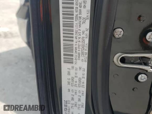 2016 Ram 1500 SLT z VIN 1C6RR7GGXGS125070, wystawiony jako Copart lot #66333675 z przebiegiem 165 462 mil mil oraz Szkoda całkowita • Salvage title. Historia ofert i sprzedaży dostępna na DreamBid. Obrazek 12.