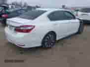 2017 Honda Accord EX-L с VIN JHMCR6F5XHC008589, выставлен на аукционе IAAI как лот 42837391 с пробегом 94 478 миль миль и . История ставок и продаж доступна на DreamBid. Изображение 4.