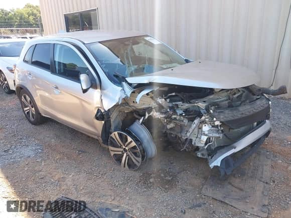 2021 Mitsubishi Outlander ES z VIN JA4APUAU0MU005863, wystawiony jako IAAI lot #43105275 z przebiegiem 65 449 mil mil oraz . Historia ofert i sprzedaży dostępna na DreamBid. Obrazek 1.