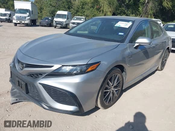 2023 Toyota Camry SE z VIN 4T1G11AK3PU791463, wystawiony jako IAAI lot #43412087 z przebiegiem 66 858 mil mil oraz . Historia ofert i sprzedaży dostępna na DreamBid. Obrazek 18.