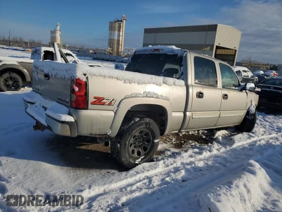 2006 Chevrolet Silverado 1500 LT3 with VIN 2GCEK13T161160610, listed as a Copart auction lot 86955624 with Not provided miles and Salvage title. Bid and sale history available at DreamBid. Image 3.