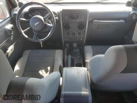 2007 Jeep Wrangler Unlimited X с VIN 1J4GA39107L228317, выставлен на аукционе Copart как лот 66748175 с пробегом 130 370 миль миль и Чистый • Clean title. История ставок и продаж доступна на DreamBid. Изображение 8.