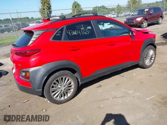 2020 Hyundai Kona SEL Plus z VIN KM8K6CAA5LU538475, wystawiony jako IAAI lot #43104865 z przebiegiem 49 257 mil mil oraz . Historia ofert i sprzedaży dostępna na DreamBid. Obrazek 4.