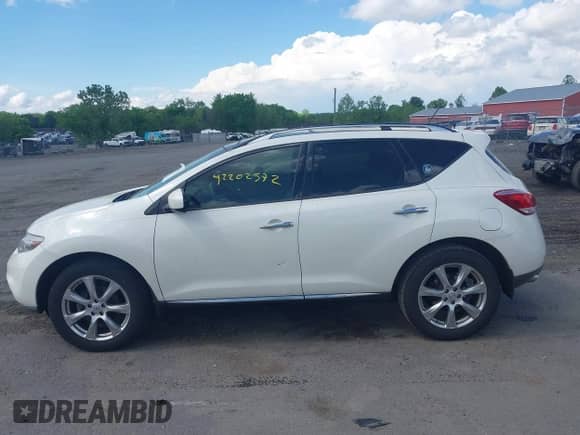 2014 Nissan Murano SV с VIN JN8AZ1MU6EW403471, выставлен на аукционе IAAI как лот 42202572 с пробегом 157 225 миль миль и . История ставок и продаж доступна на DreamBid. Изображение 14.
