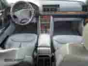 1992 Mercedes-Benz 500 с VIN WDBGA51E1NA048741, выставлен на аукционе Copart как лот 85514514 с пробегом 145 361 миль миль и Чистый • Clean title. История ставок и продаж доступна на DreamBid. Изображение 8.