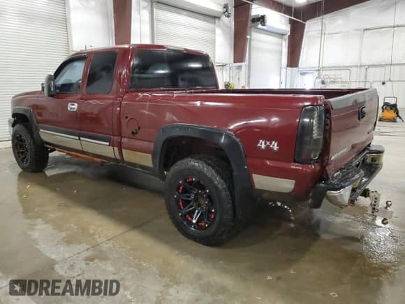 2003 Chevrolet Silverado 2500 LT с VIN 1GCGK29U43Z326555, выставлен на аукционе Copart как лот 81796785 с пробегом 189 725 миль миль и Чистый • Clean title. История ставок и продаж доступна на DreamBid. Изображение 2.