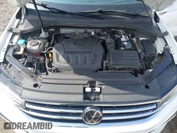 2022 Volkswagen Tiguan S с VIN 3VV1B7AXXNM015548, выставлен на аукционе IAAI как лот 42970178 с пробегом 95 320 миль миль и . История ставок и продаж доступна на DreamBid. Изображение 10.