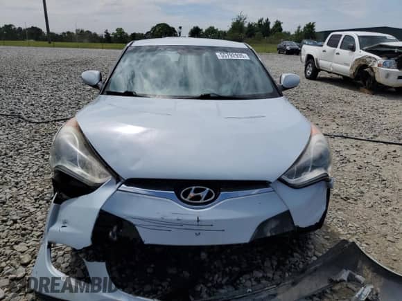 2015 Hyundai Veloster RE:FLEX with VIN KMHTC6AD2FU221167, listed as a Copart auction lot 55792935 with 93,541 mi miles and Salvage title. Bid and sale history available at DreamBid. Image 5.
