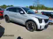 2025 Kia Sorento EX with VIN KNDRHDJG9S5335153, listed as a Copart auction lot 69948225 with 14,587 mi miles and Salvage title. Bid and sale history available at DreamBid. Image 4.