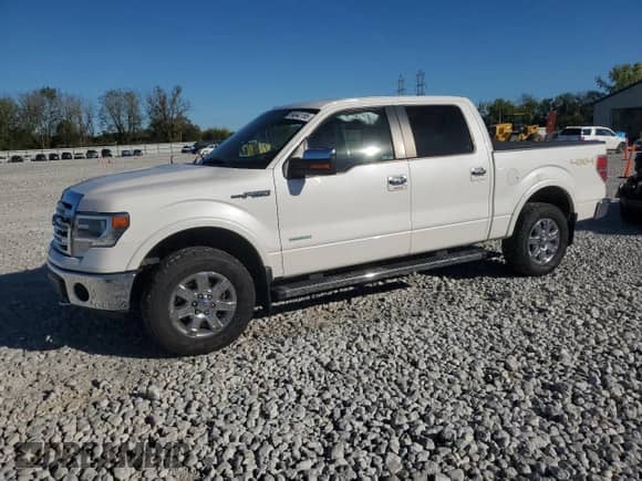 2013 Ford F-150 Lariat with VIN 1FTFW1ET3DKG21096, listed as a Copart auction lot 84642195 with 108,073 mi miles and Salvage title. Bid and sale history available at DreamBid. Image 1.