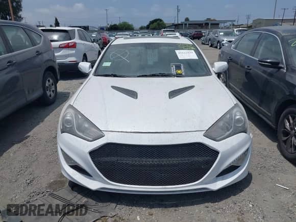 2015 Hyundai Genesis Coupe 3.8L Base with VIN KMHHU6KJXFU125150, listed as a IAAI auction lot 42222939 with Not provided miles and . Bid and sale history available at DreamBid. Image 11.