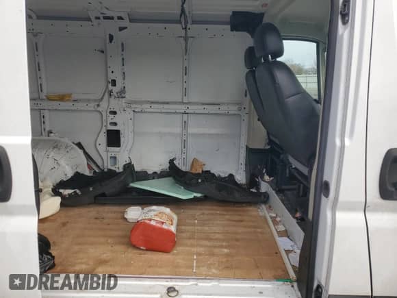 2019 Ram ProMaster Cargo с VIN 3C6TRVAG7KE532875, выставлен на аукционе Copart как лот 48136475 с пробегом 71 064 миль миль и Списание • Salvage title. История ставок и продаж доступна на DreamBid. Изображение 11.