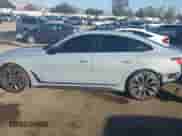 2023 BMW 4 Series M440i с VIN WBA63AW05PFP60184, выставлен на аукционе IAAI как лот 41045811 с пробегом 12 141 миль миль и . История ставок и продаж доступна на DreamBid. Изображение 15.