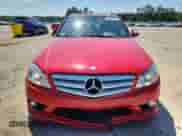 2009 Mercedes-Benz C 300 Sport z VIN WDDGF81X89F241215, wystawiony jako Copart lot #81483535 z przebiegiem 98 579 mil mil oraz Szkoda całkowita • Salvage title. Historia ofert i sprzedaży dostępna na DreamBid. Obrazek 5.