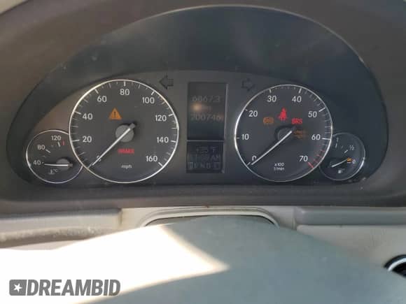 2006 Mercedes-Benz C 230 Sport с VIN WDBRF56H46F730658, выставлен на аукционе Copart как лот 44520115 с пробегом 200 746 миль миль и Списание • Salvage title. История ставок и продаж доступна на DreamBid. Изображение 9.