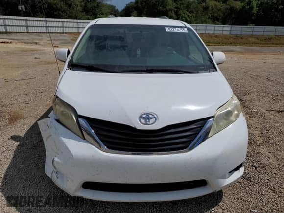 2012 Toyota Sienna LE z VIN 5TDKK3DC2CS205796, wystawiony jako Copart lot #81775215 z przebiegiem 200 239 mil mil oraz Szkoda całkowita • Salvage title. Historia ofert i sprzedaży dostępna na DreamBid. Obrazek 5.