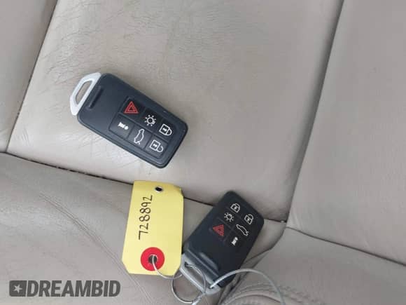2013 Volvo S60 T5 Premier с VIN YV1612FS7D2187012, выставлен на аукционе IAAI как лот 42977170 с пробегом 86 988 миль миль и . История ставок и продаж доступна на DreamBid. Изображение 11.