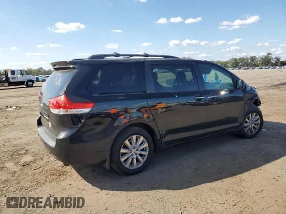 2013 Toyota Sienna XLE с VIN 5TDDK3DC5DS067312, выставлен на аукционе Copart как лот 80284705 с пробегом 179 791 миль миль и Чистый • Clean title. История ставок и продаж доступна на DreamBid. Изображение 3.