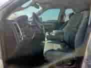 2015 Ram 1500 Lone Star z VIN 1C6RR7LM7FS707489, wystawiony jako Copart lot #80517005 z przebiegiem 161 671 mil mil oraz Szkoda całkowita • Salvage title. Historia ofert i sprzedaży dostępna na DreamBid. Obrazek 7.