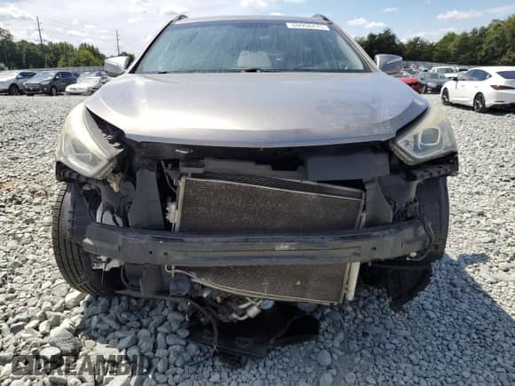 2016 Hyundai Santa Fe with VIN 5XYZU3LB5GG318758, listed as a Copart auction lot 69958475 with 167,424 mi miles and Salvage title. Bid and sale history available at DreamBid. Image 5.