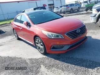 2015 Hyundai Sonata Limited z VIN 5NPE34AB4FH179725, wystawiony jako IAAI lot #42729780 z przebiegiem 119 539 mil mil oraz . Historia ofert i sprzedaży dostępna na DreamBid. Obrazek 1.