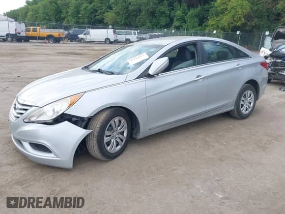 2011 Hyundai Sonata GLS with VIN 5NPEB4AC6BH197214, listed as a IAAI auction lot 43114167 with 137,530 mi miles and . Bid and sale history available at DreamBid. Image 2.
