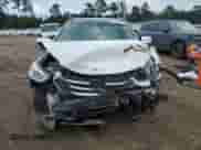 2015 Hyundai Santa Fe с VIN 5XYZU3LB6FG247486, выставлен на аукционе Copart как лот 84254995 с пробегом 109 762 миль миль и Списание • Salvage title. История ставок и продаж доступна на DreamBid. Изображение 5.