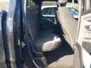 2022 Ram 1500 Big Horn z VIN 1C6RREBG0NN398834, wystawiony jako IAAI lot #41580763 z przebiegiem 100 523 mil mil oraz . Historia ofert i sprzedaży dostępna na DreamBid. Obrazek 8.