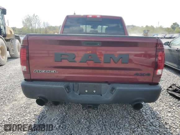 2018 Ram 1500 Rebel z VIN 1C6RR7YT3JS111899, wystawiony jako Copart lot #81567035 z przebiegiem 86 968 mil mil oraz Szkoda całkowita • Salvage title. Historia ofert i sprzedaży dostępna na DreamBid. Obrazek 6.