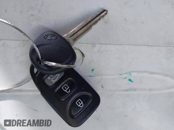 2014 Hyundai Elantra SE with VIN 5NPDH4AE1EH502747, listed as a IAAI auction lot 43322170 with 159,310 mi miles and . Bid and sale history available at DreamBid. Image 11.