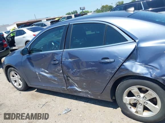 2014 Chevrolet Malibu LS с VIN 1G11B5SL3EF255970, выставлен на аукционе IAAI как лот 43184733 с пробегом 131 635 миль миль и . История ставок и продаж доступна на DreamBid. Изображение 14.