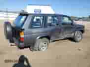 1993 Nissan Pathfinder SE с VIN JN8HD17Y9PW130492, выставлен на аукционе Copart как лот 71200895 с пробегом 141 131 миль миль и Списание • Salvage title. История ставок и продаж доступна на DreamBid. Изображение 3.