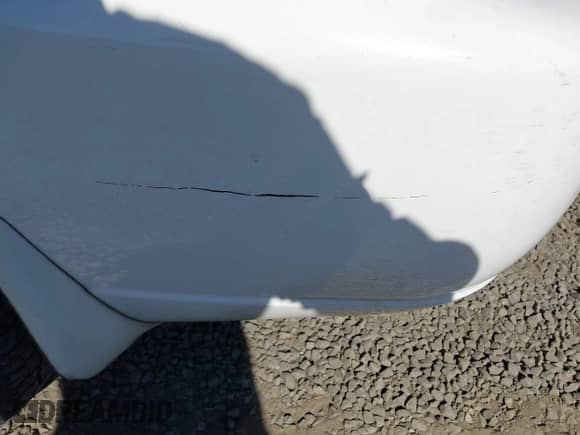 2005 Toyota Highlander z VIN JTEEP21A350108281, wystawiony jako IAAI lot #43292565 z przebiegiem 65 679 mil mil oraz . Historia ofert i sprzedaży dostępna na DreamBid. Obrazek 13.